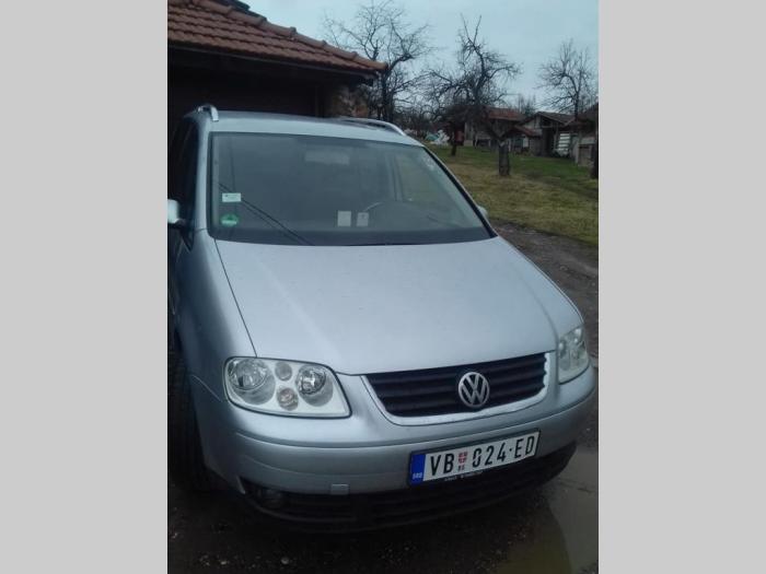 volkswagen touran prodaja besplatni mali oglasi