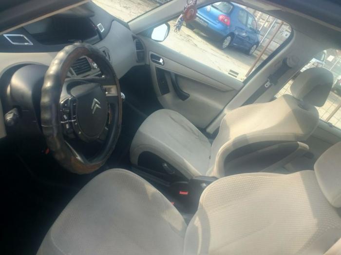 citroen c4 picasso 2007 besplatni mali oglasi