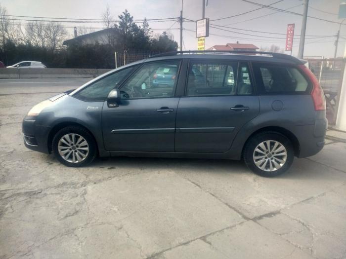 citroen c4 picasso 2007 besplatni mali oglasi