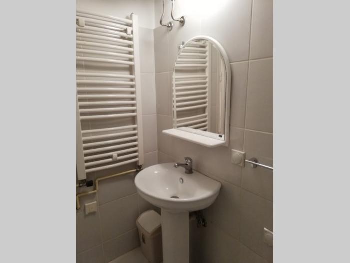 izdavanje, centar, prizrenska 80m2 besplatni mali oglasi