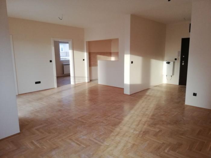 vojvode vlahovića, 71m2 besplatni mali oglasi