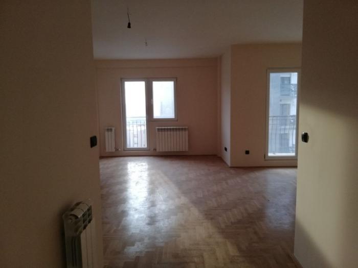 vojvode vlahovića, 71m2 besplatni mali oglasi