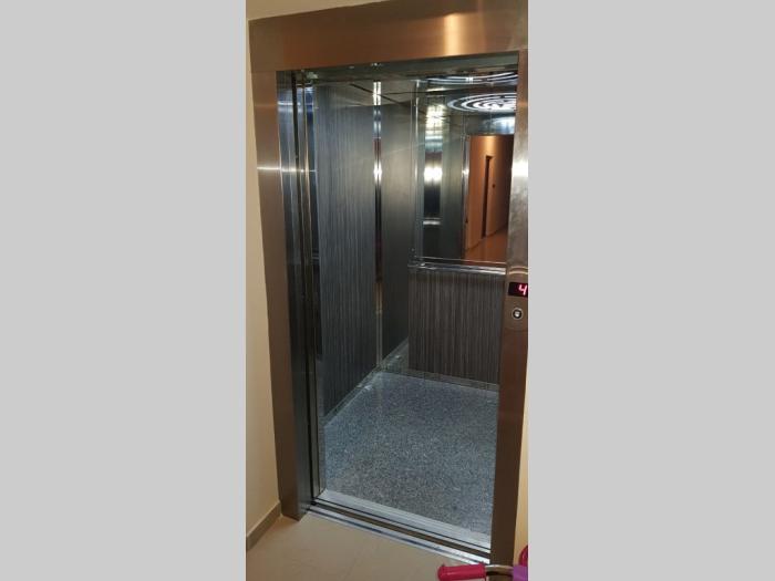 vojvode vlahovića, 71m2 besplatni mali oglasi