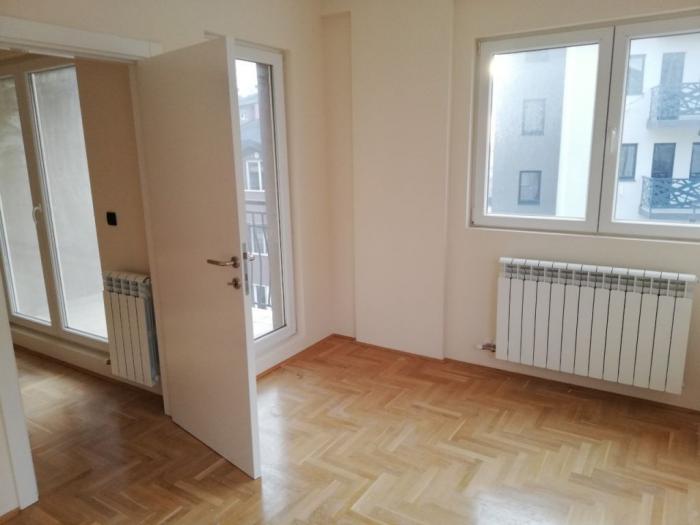 vojvode vlahovića, 71m2 besplatni mali oglasi