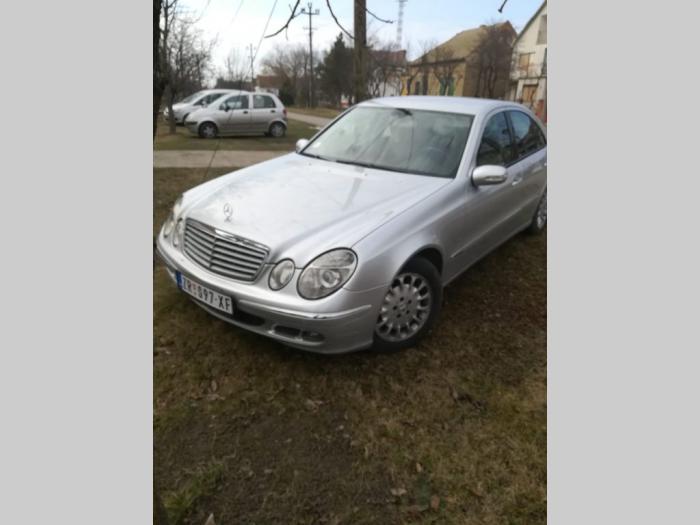 mercedes benz e 220 besplatni mali oglasi