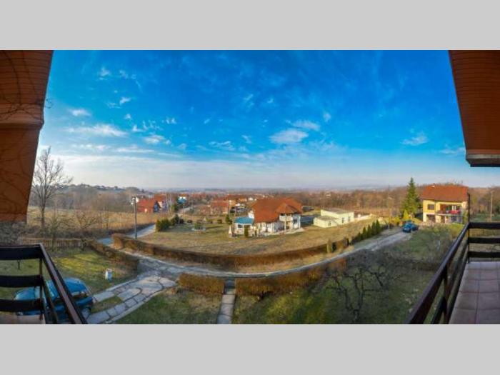 kuća sa dušom i sjajnim pogledom besplatni mali oglasi