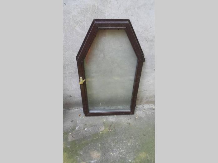 polovni mali metalni prozor besplatni mali oglasi