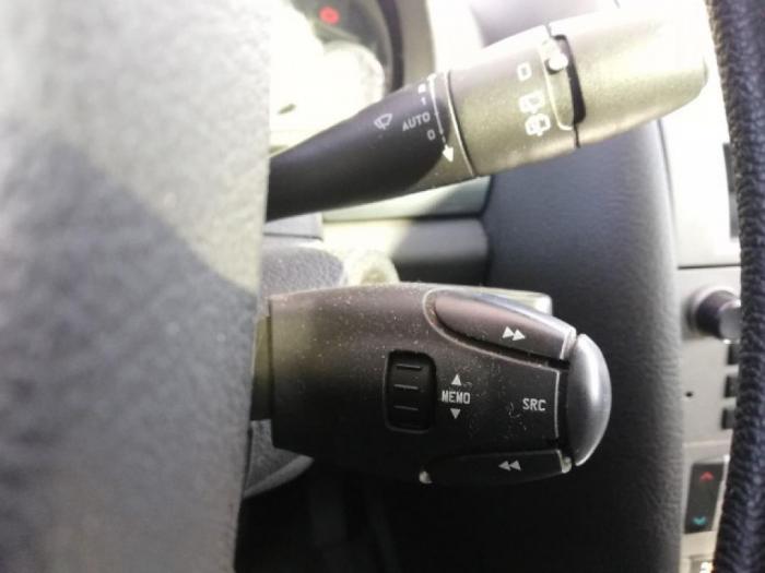 peugeot 407 peugeot sw karavan (2005) besplatni mali oglasi