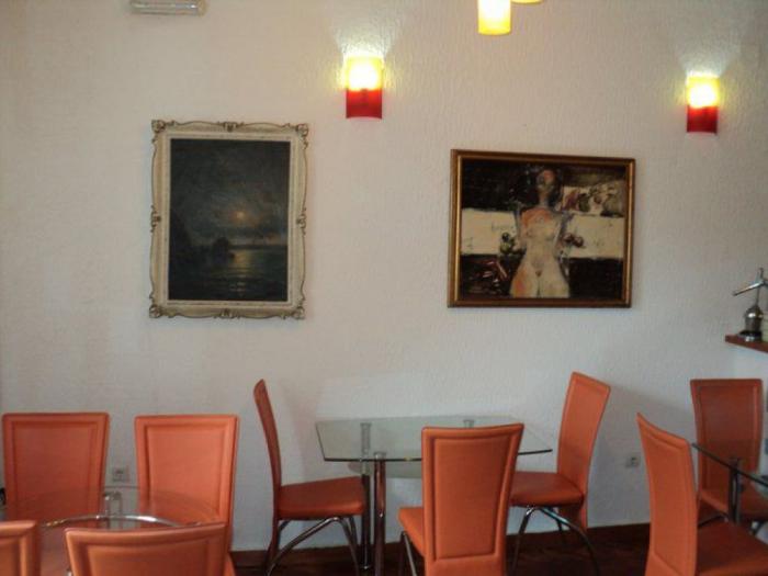 herceg novi, stari grad kuća 280m2 besplatni mali oglasi