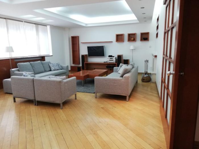 izdavanje, vračar, patrijarha gavrila 142m2 besplatni mali oglasi