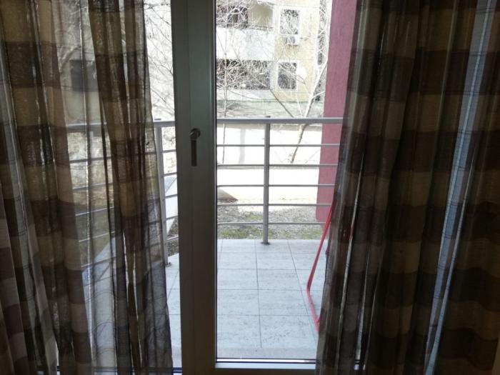 izdavanje, vračar, patrijarha gavrila 142m2 besplatni mali oglasi