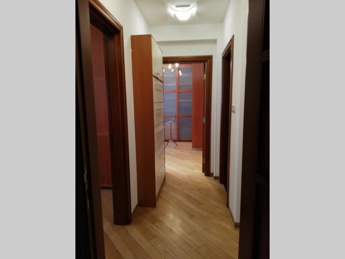 izdavanje, vračar, patrijarha gavrila 142m2 besplatni mali oglasi