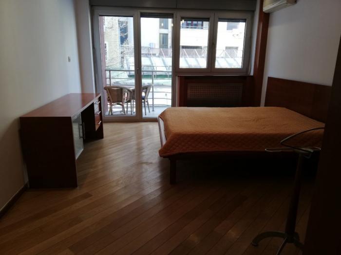 izdavanje, vračar, patrijarha gavrila 142m2 besplatni mali oglasi