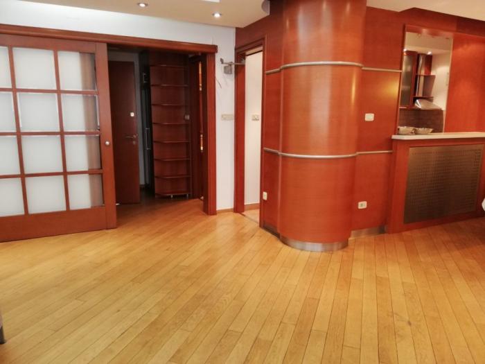 izdavanje, vračar, patrijarha gavrila 142m2 besplatni mali oglasi