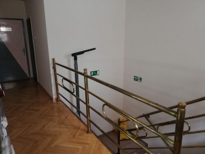 izdavanje, zvezdara, severni bulevar 800m2 besplatni mali oglasi