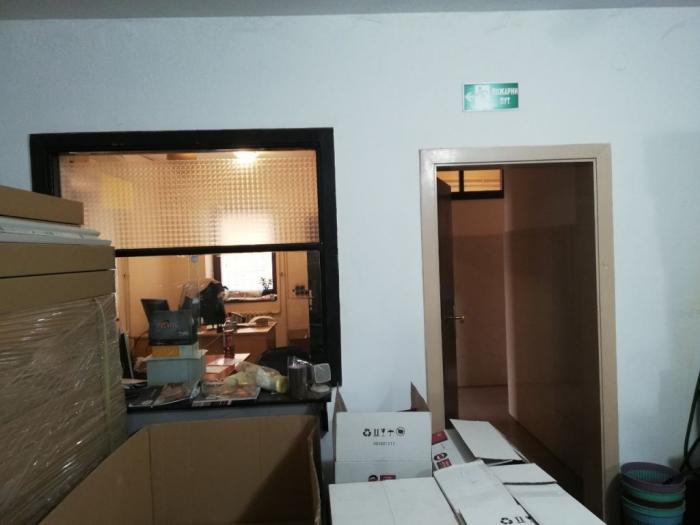 izdavanje, zvezdara, severni bulevar 800m2 besplatni mali oglasi