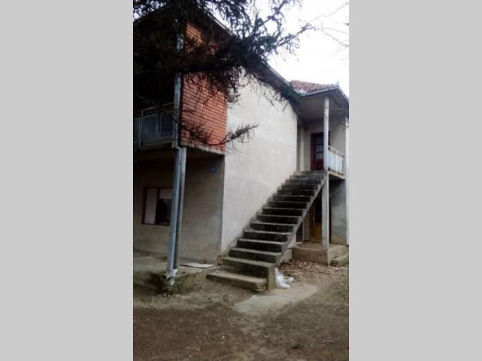 spratna kuća, 250m2 besplatni mali oglasi
