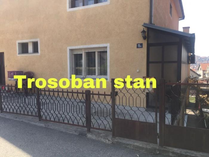 prodajem polovinu kuće u kaluđerici besplatni mali oglasi
