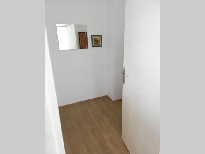 centar, kraljice natalije , lokal 20m2 besplatni mali oglasi