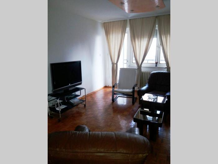 izdavanje, novi beograd, blok 63, nehruova 88m2 besplatni mali oglasi