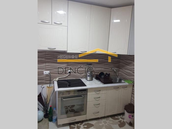 stan, 42 m2, borča 2, prodaja besplatni mali oglasi