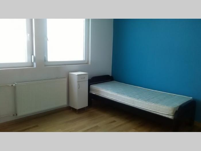 centar, zdravka čelara 3 0,lux, namešten besplatni mali oglasi