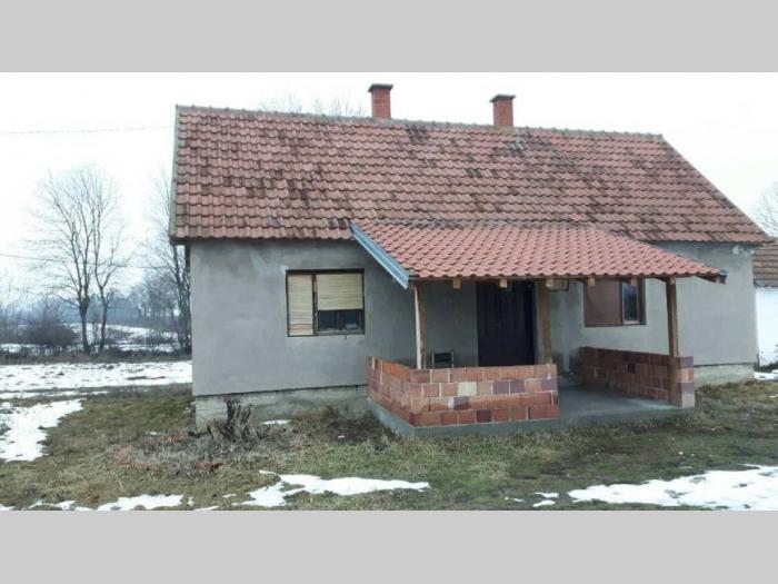 kuća na prodaju u mestu brović, obrenovac besplatni mali oglasi