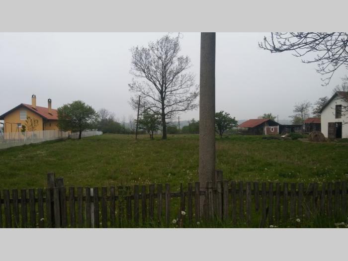 stepojevac, plac 80ari besplatni mali oglasi