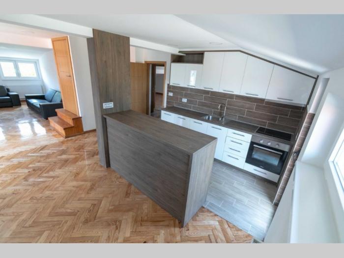 izdavanje, košutnjak, kuća 400m2, u blizini škole besplatni mali oglasi