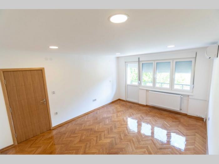 izdavanje, košutnjak, kuća 400m2, u blizini škole besplatni mali oglasi