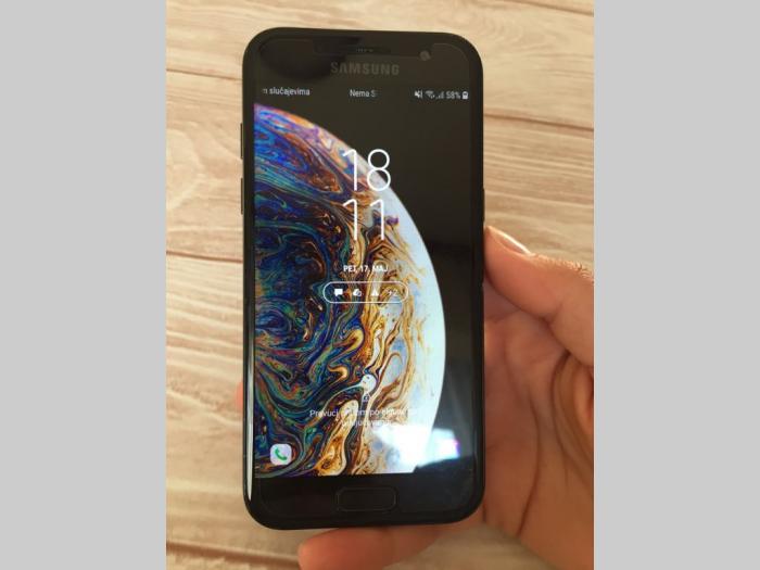 samsung galaxy a3 2017 besplatni mali oglasi
