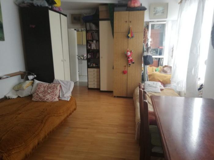 novi beograd, mileve marić ajnštajn 58m2 besplatni mali oglasi