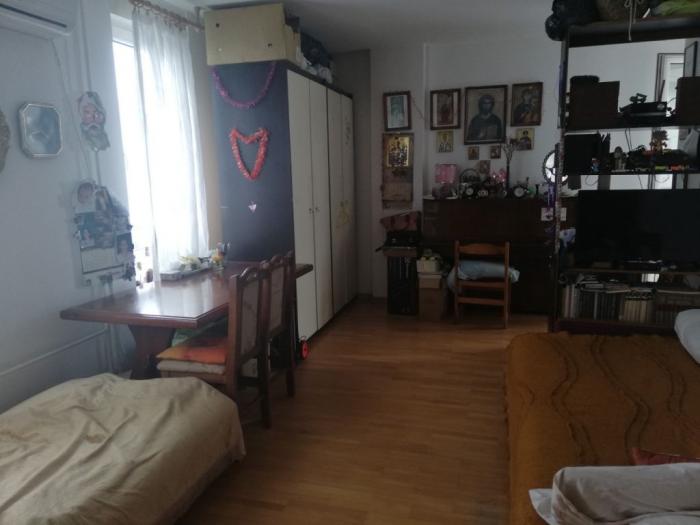 novi beograd, mileve marić ajnštajn 58m2 besplatni mali oglasi