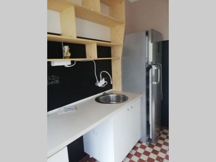 izdavanje, senjak, stan 90m2, kod internacionalne škole besplatni mali oglasi