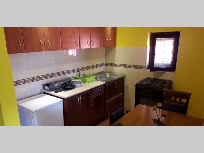 izdajem apartman stan u herceg novom besplatni mali oglasi