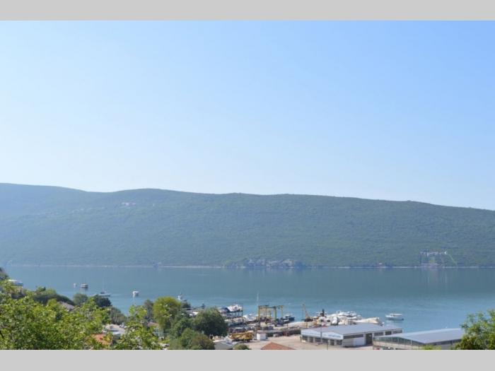 kuća herceg novi, baterija besplatni mali oglasi