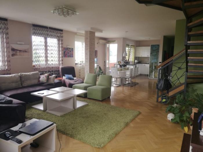 banovo brdo, lazara kujundžića, dupleks 145m2 besplatni mali oglasi