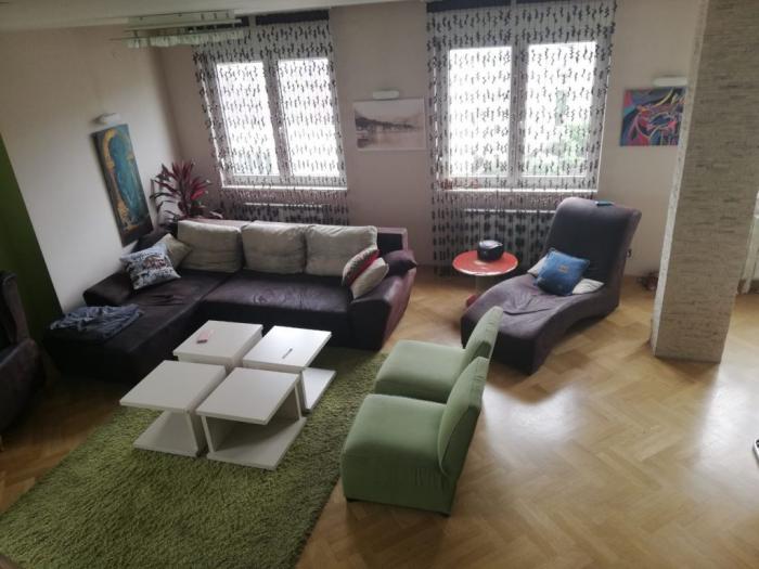 banovo brdo, lazara kujundžića, dupleks 145m2 besplatni mali oglasi
