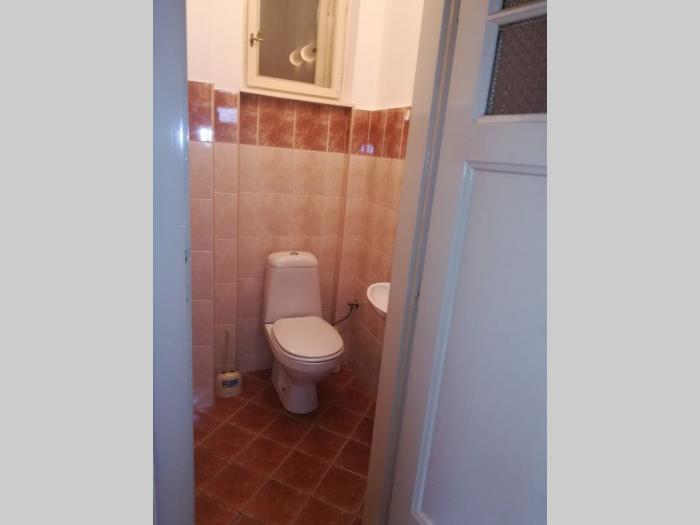 izdavanje, dorćol, cara uroša, 52m2 besplatni mali oglasi