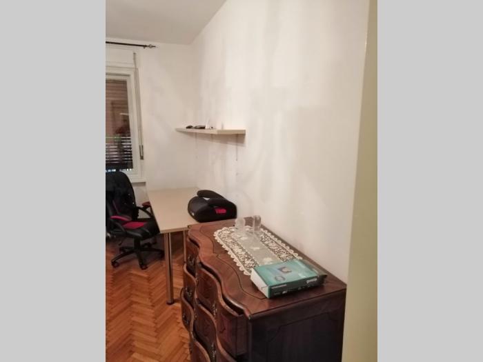 stan na vračaru besplatni mali oglasi