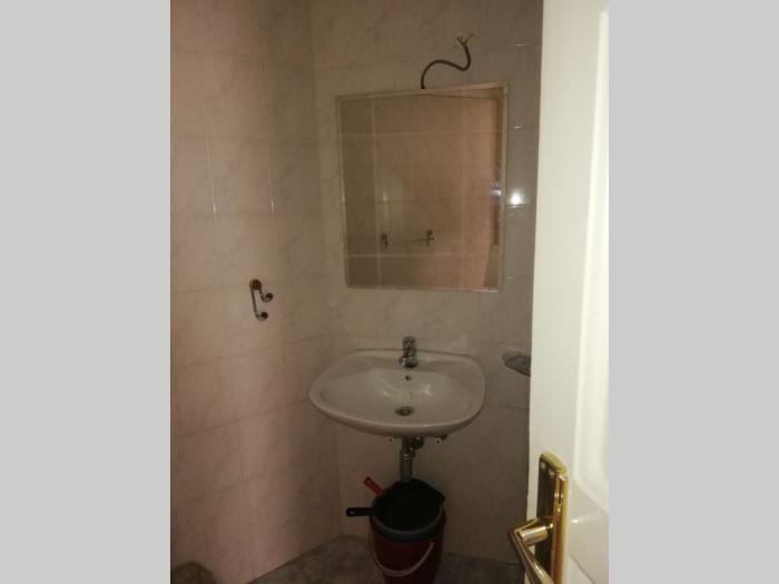 izdavanje, centar, nušićeva 100m2 besplatni mali oglasi