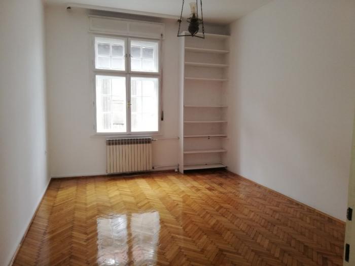 izdavanje, centar, nušićeva 100m2 besplatni mali oglasi