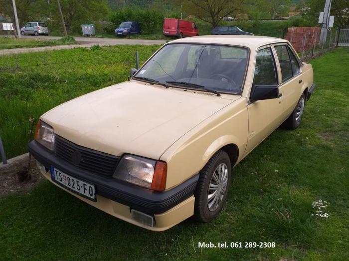 opel ascona 1 3 besplatni mali oglasi