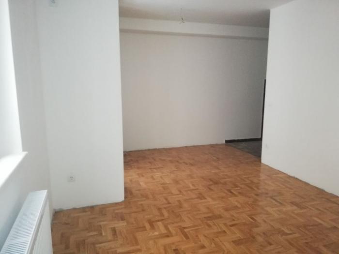 voždovac, vojvode vlahovića, 37m2 besplatni mali oglasi