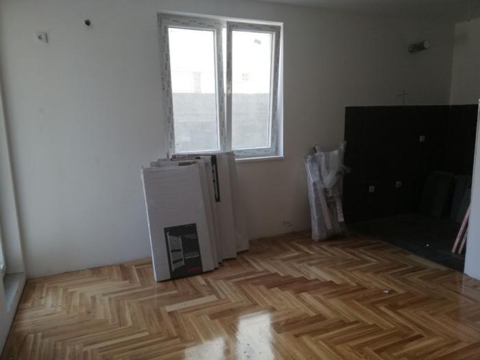 voždovac, vojvode vlahovića, 40m2 besplatni mali oglasi