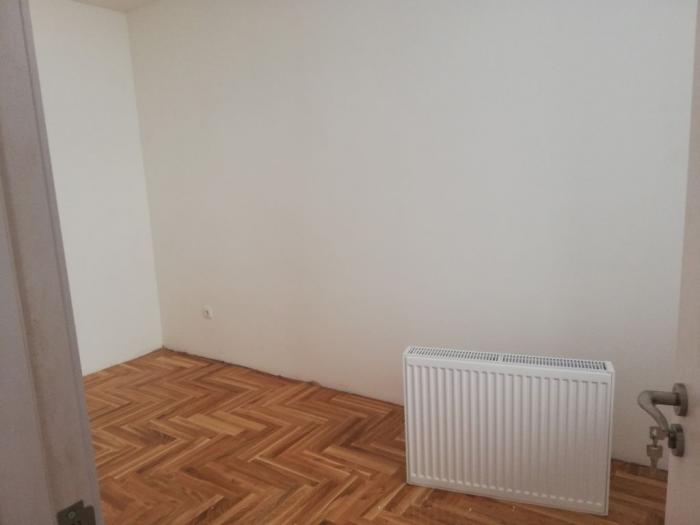 voždovac, vojvode vlahovića, 40m2 besplatni mali oglasi