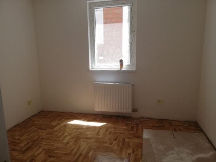 voždovac, vojvode vlahovića, 55m2 besplatni mali oglasi