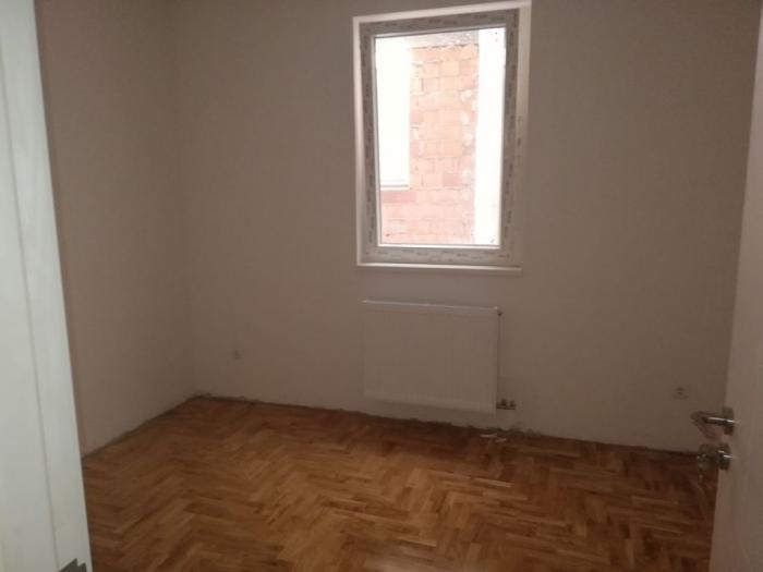 voždovac, vojvode vlahovića, 55m2 besplatni mali oglasi