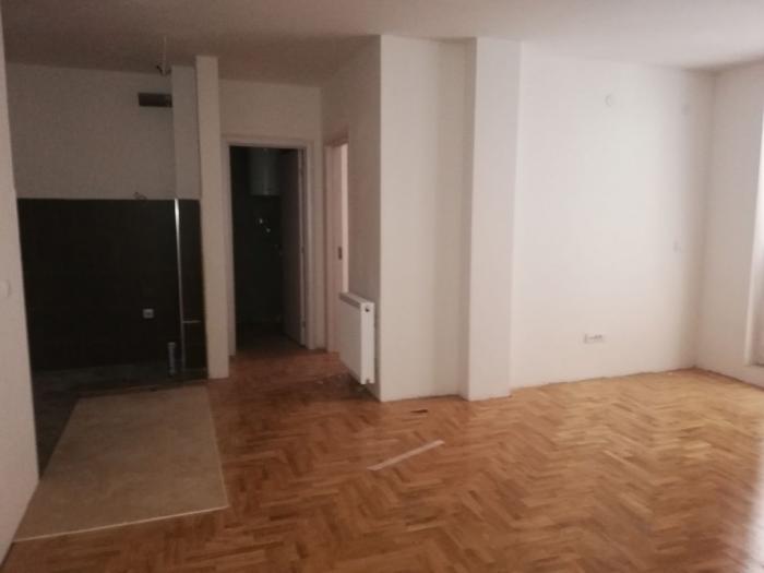 voždovac, vojvode vlahovića, 55m2 besplatni mali oglasi