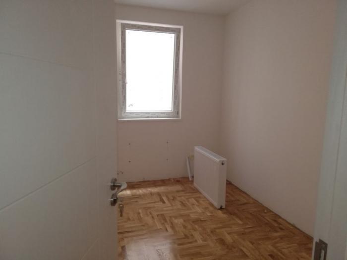 voždovac, vojvode vlahovića, 55m2 besplatni mali oglasi